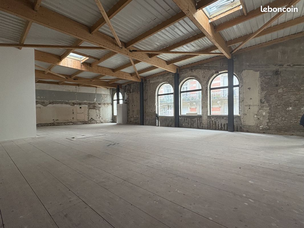 Appartement 1 pièce 246 m² · à Vichy · 246 m² · 399 000 €