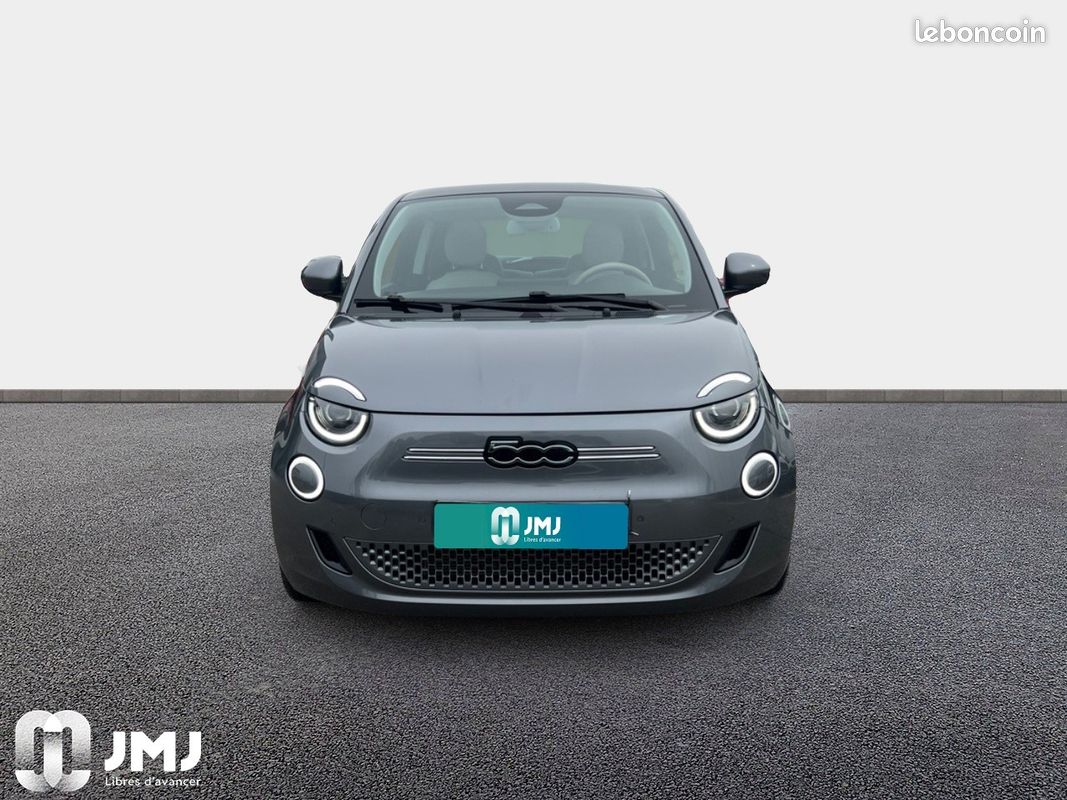 FIAT 500 3+1 e 118 ch La Prima (image 6)
