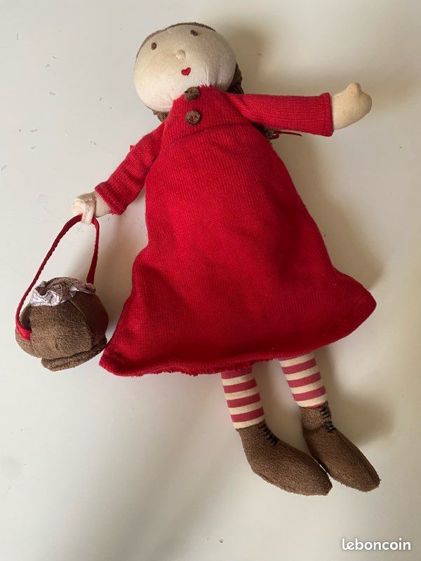 Chaperon rouge avec panier à hochet Jacadi (image 2)