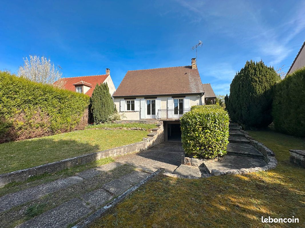 Maison 3 pièces 72 m² · à Pontarmé · 72 m² · 279 900 €