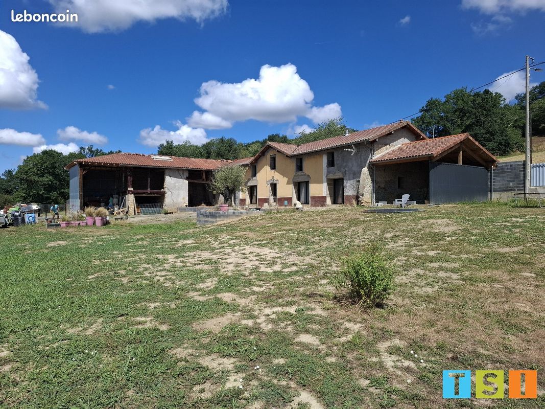 Maison 6 pièces 187 m² · à Montréjeau · 187 m² · 326 500 €
