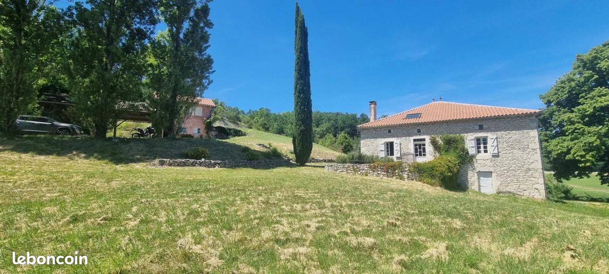 Maison 7 pièces 185 m² · à Castelnau-Montratier · 185 m² · 450 000 €