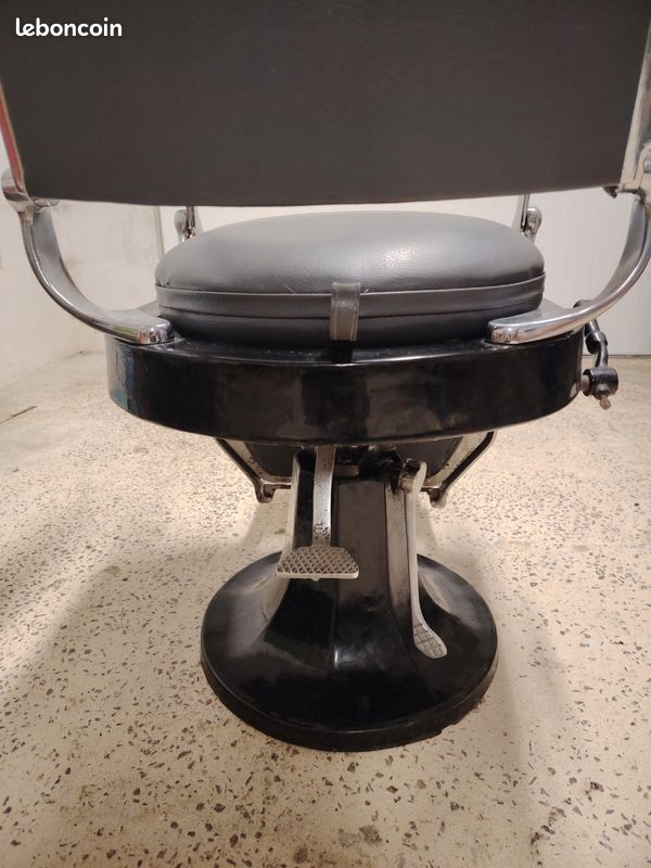 Véritable fauteuil de barbier (image 6)