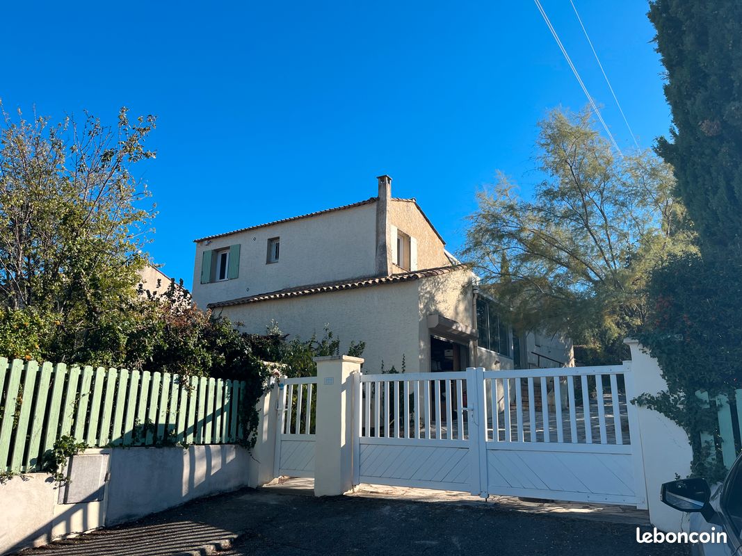 Maison 10 pièces 133 m² · à Manosque · 133 m² · 469 000 €