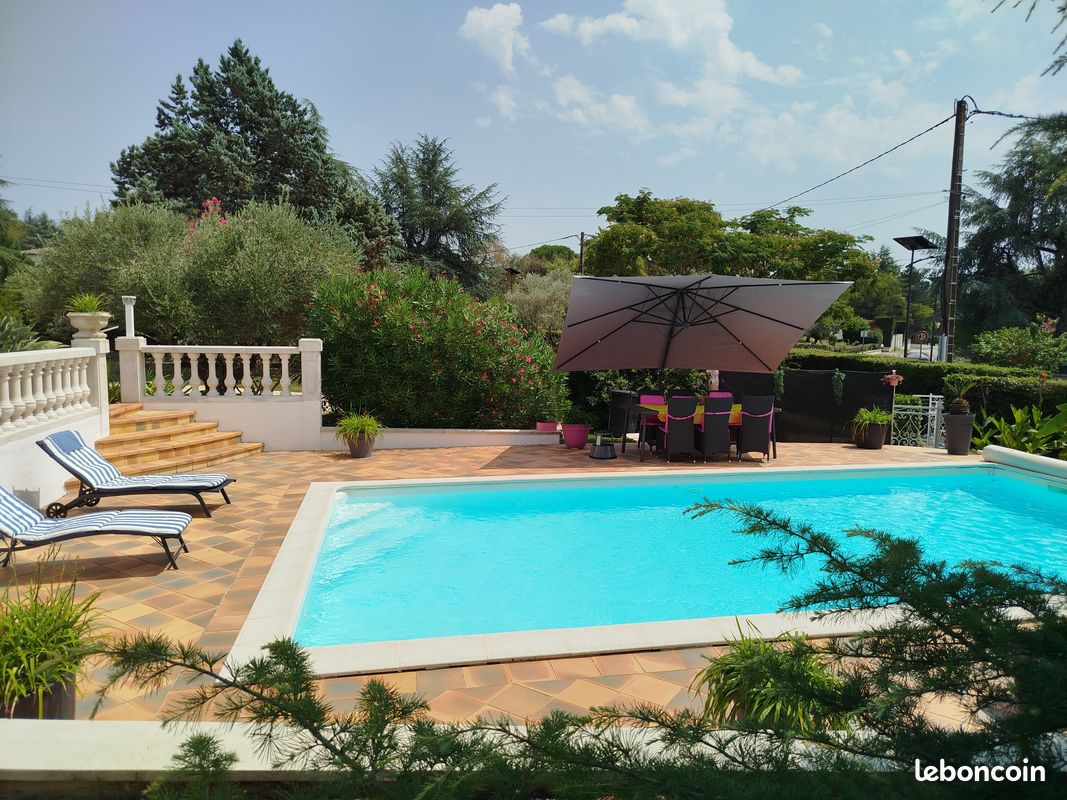 Maison 6 pièces 210 m² · à Agen · 210 m² · 359 000 €