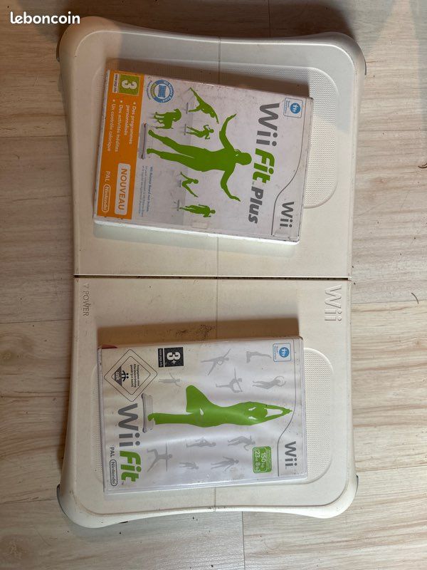 Pack wii fit board avec jeu wii fit plus (image 1)