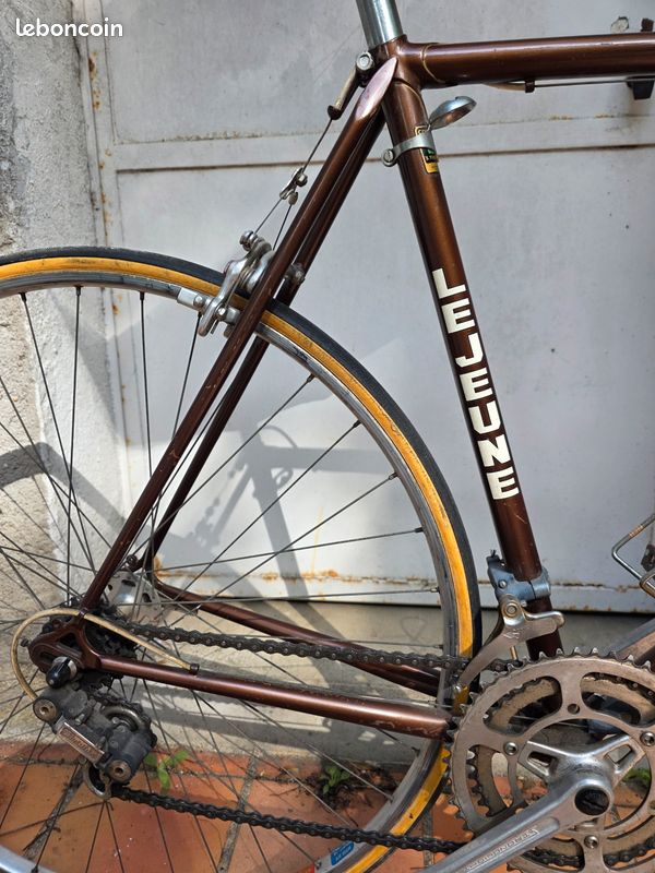Vélo De Course Vintage Lejeune – Taille 60 Cm – Rouge – Acier – 700C