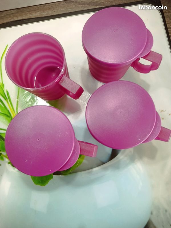 Lot De 4 Petites Tasses Noires Tupperware – 100 Ml – Neuves – Idéales Café