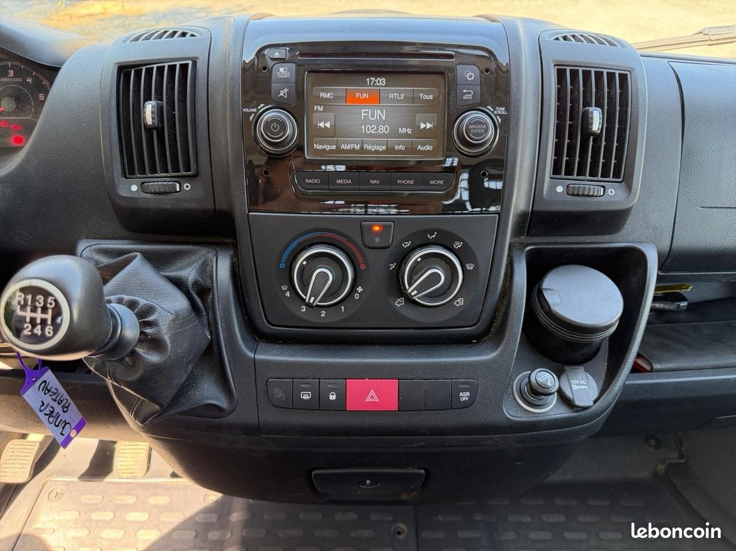 CITROEN JUMPER PLATEAU 4-35 L3H2 2.0 BLUE HDI 130 TVA RECUPERABLE ECRAN GPS TELEPHONE MUSIQUE BT Garantie 12 mois (image 17)