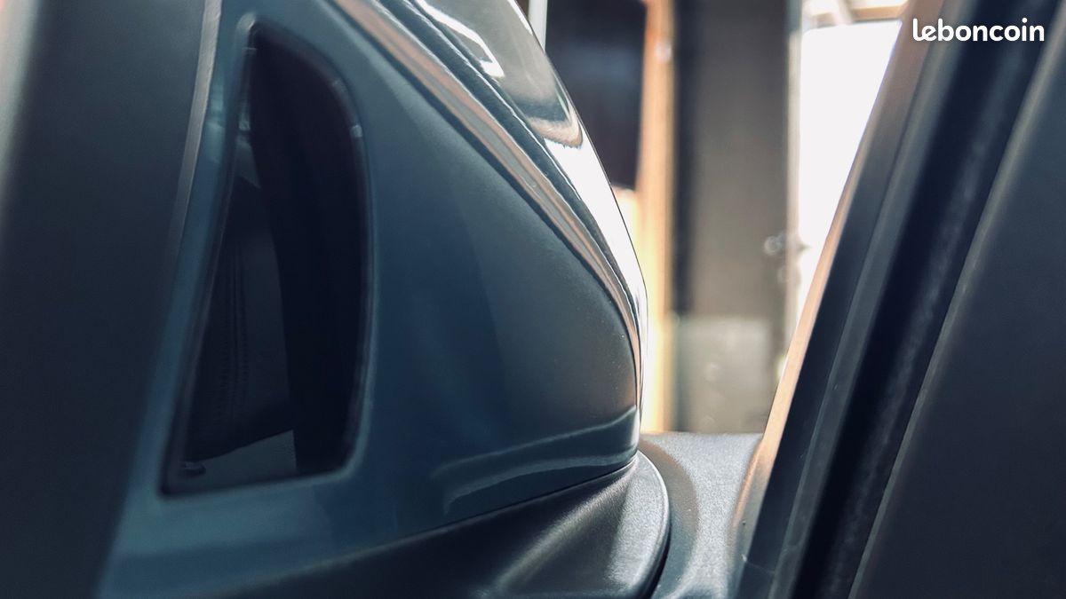 Volkswagen t-ROC 2.0 TDI 150 CH R-Line DSG+ CARPLAY+DIGITALCOCKPIT +CAMERA +ACC + GARANTIE 12 MOIS (image 38)