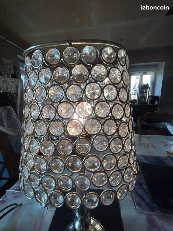 Superbe Lampe de Table Style Cristal – Illuminez votre Intérieur avec Élégance (image 15)