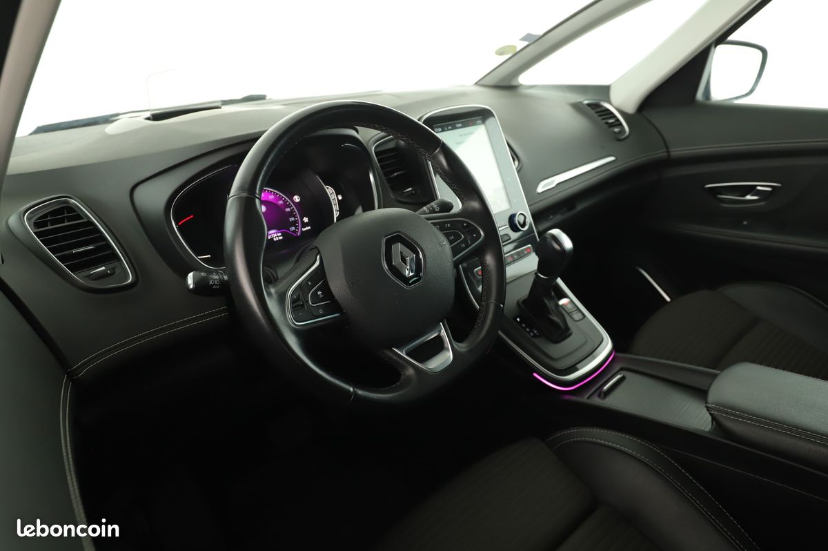 Renault Grand Scénic 1.6 dCi Energy Bose Edition EDC 7PL 160 ch (image 6)