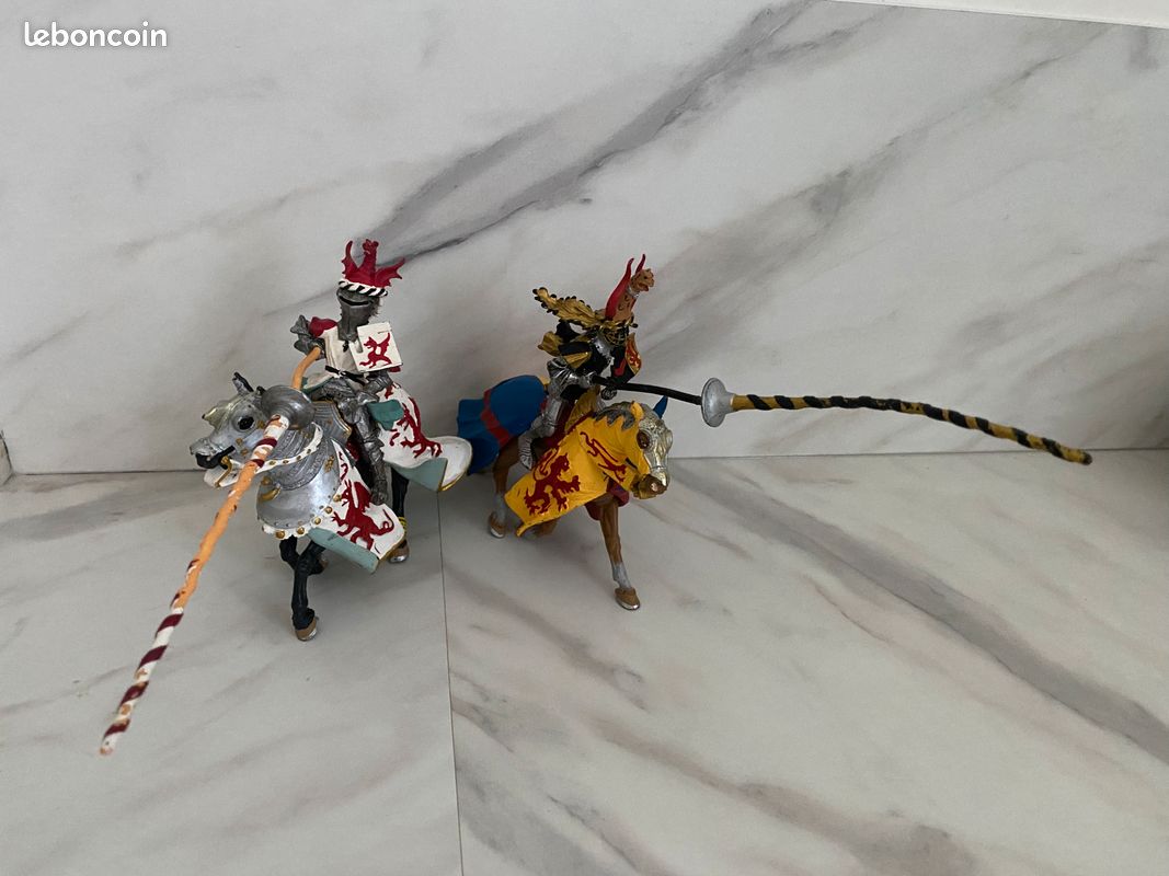 Lot Papo Chevaliers Médiévaux + Chevaux + Magicien + Catapulte – 24 pièces (image 4)