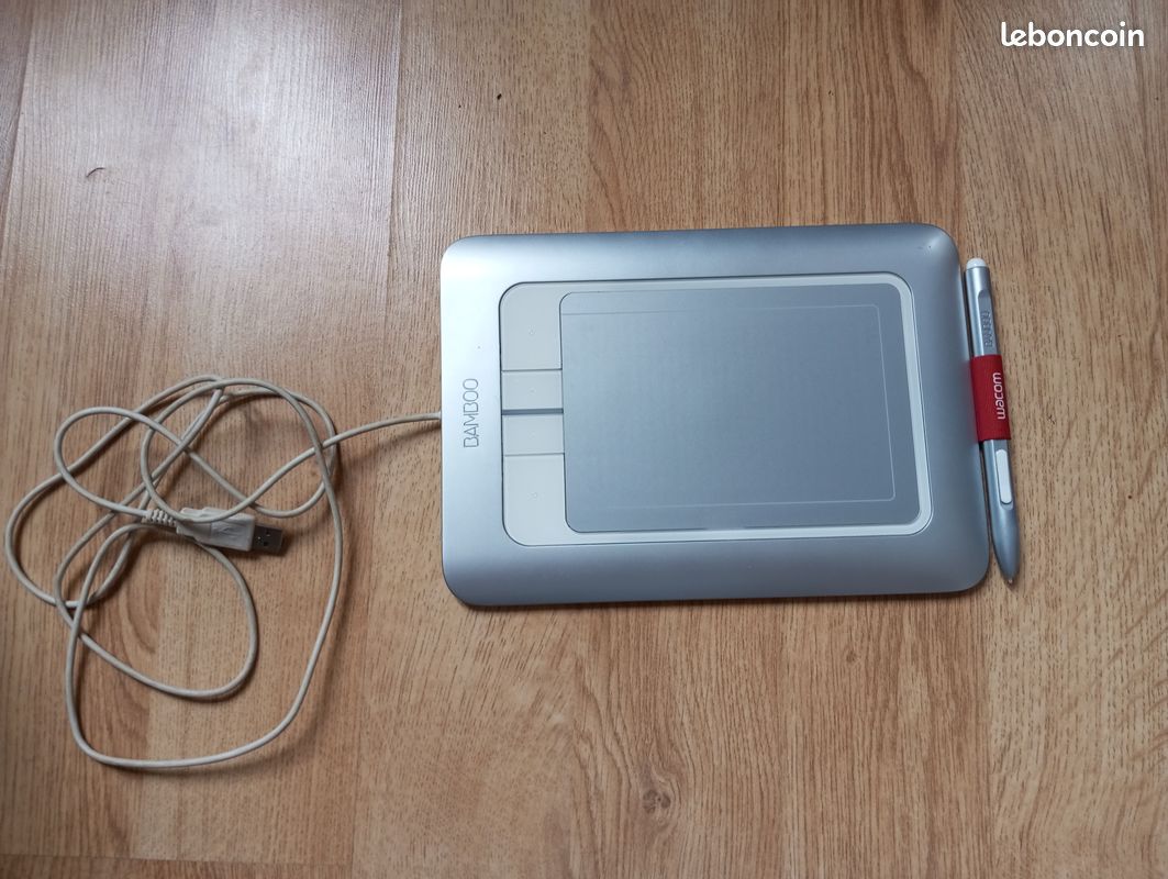 Tablette graphique Wacom Bamboo Fun (image 1)