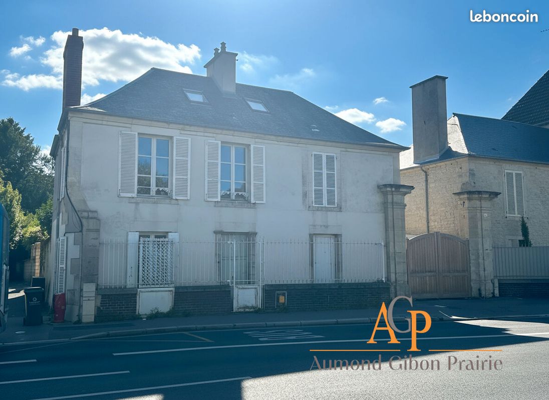 Appartement 6 pièces 127 m² · à Caen · 127 m² · 1 360 €