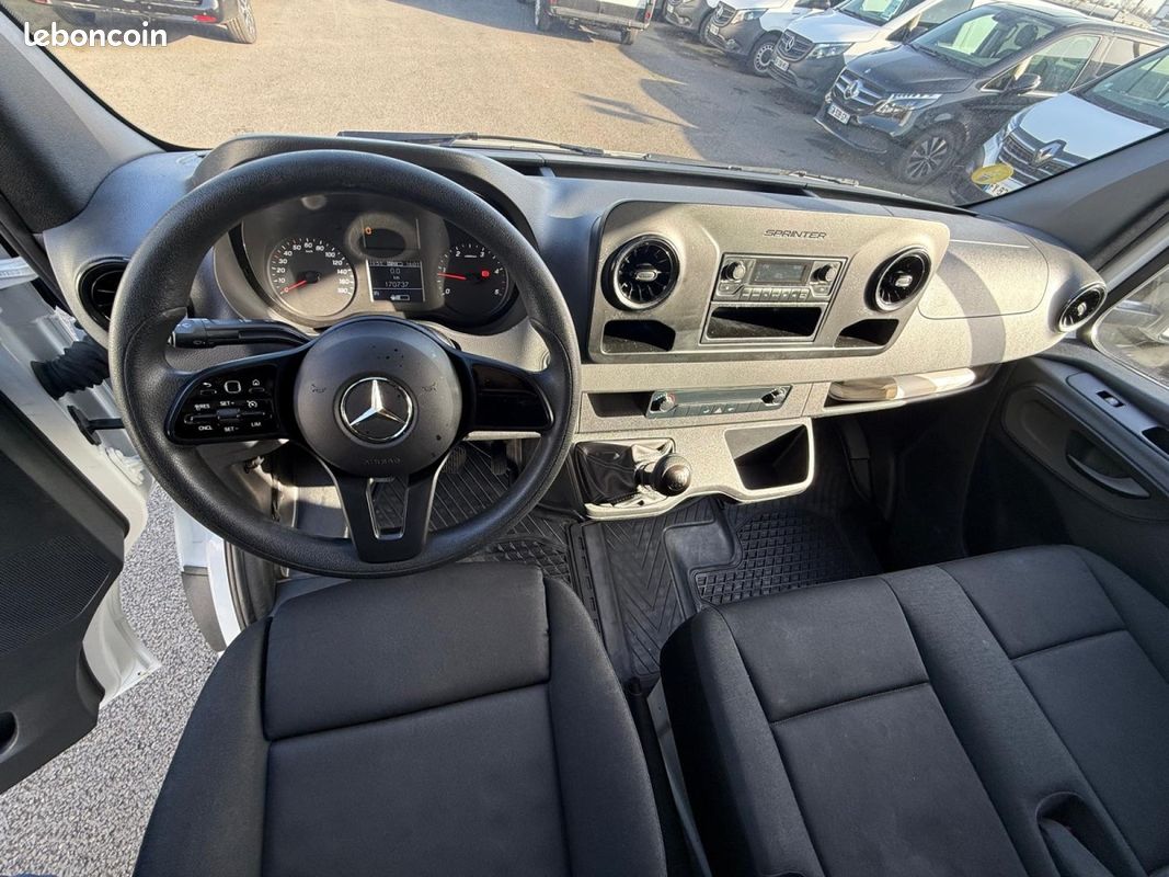 Mercedes Sprinter 317 CDI Caisse Frigo/ 2023 / 26.990eHT (image 3)