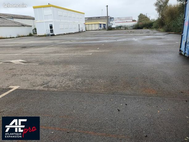 Terrain 2 225 m² Donges