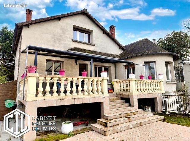 Maison 6 pièces 164 m² · à Clichy-sous-Bois · 164 m² · 499 000 €