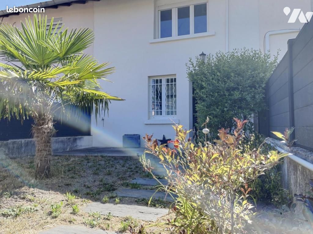 Maison 3 pièces 66 m² · à Montanay · 66 m² · 259 000 €