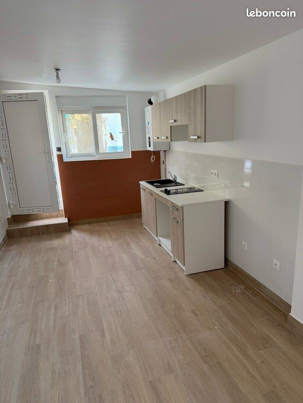 Appartement 1 pièce 31 m² · à Villeneuve-le-Roi · 31 m² · 780 €/mois