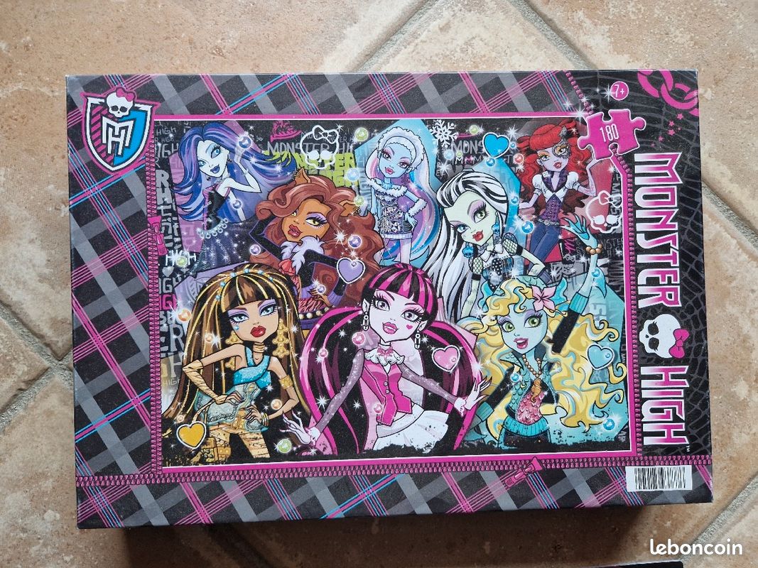Puzzle (image 1)