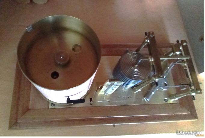 GILT BRASS BAROGRAPH BY RICHARD FRÈRES No 138082 c1930 – Sold
