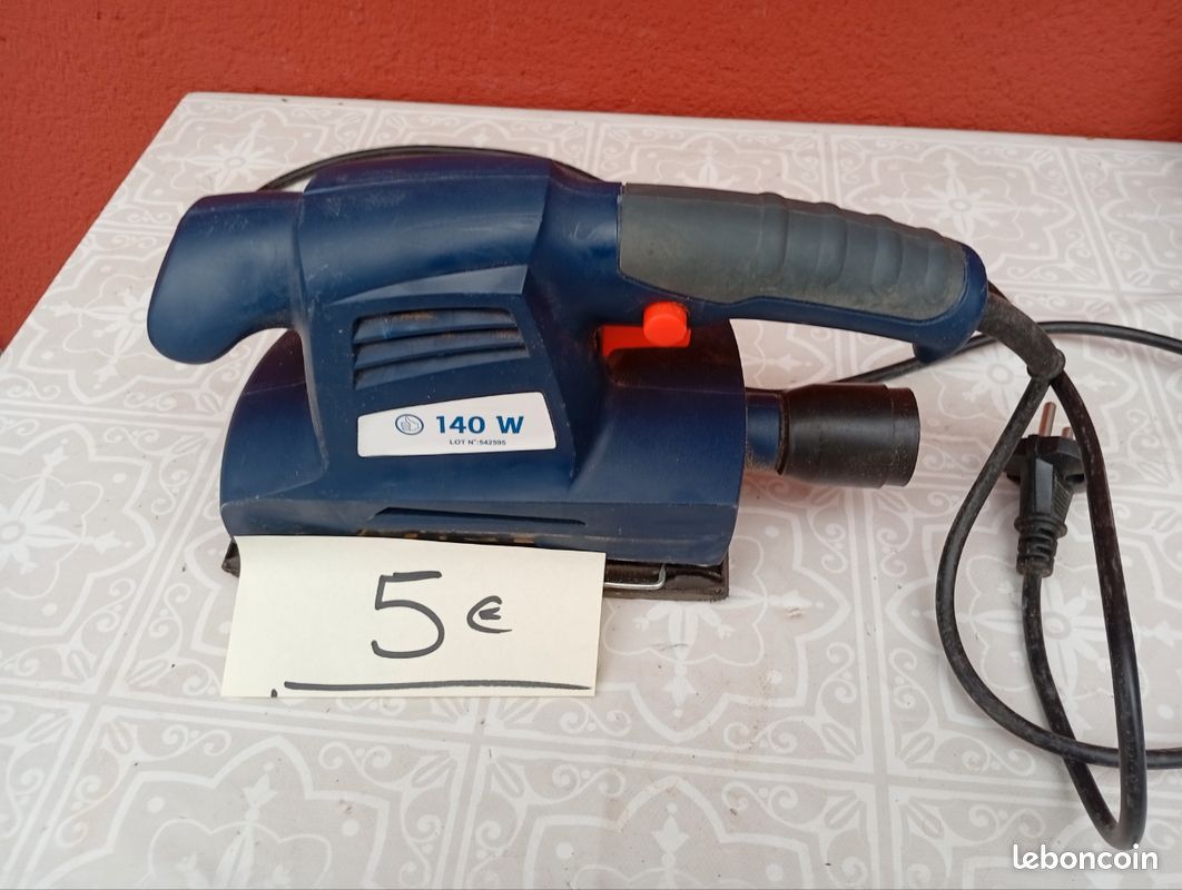 Ponceuse électrique (image 1)