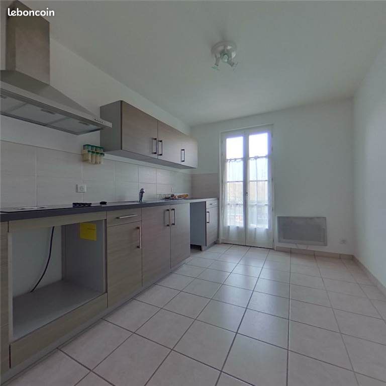 Appartement 3 pièces 74 m² · à Nyons · 74 m² · 752 €/mois