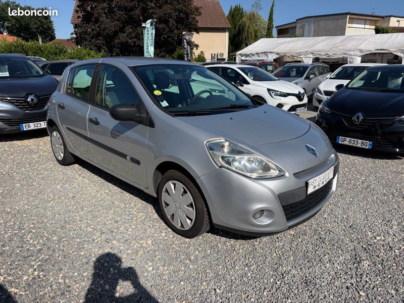 Renault CLIO III 1.2i 75ch FC/VE/RADIO CD (image 3)