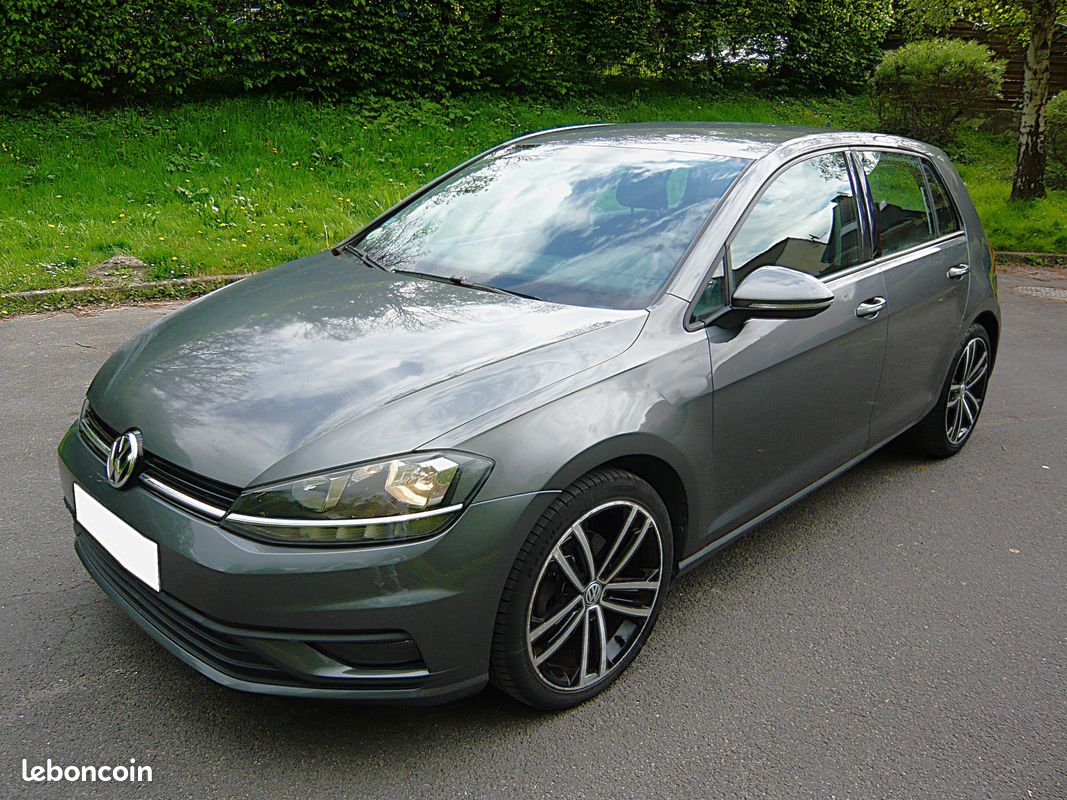 VOLKSWAGEN GOLF VII PHASE 2 - 1.6 TDi 115cv BLUE MOTION - 2017 - 227 000kms - DISTRIBUTION NEUVE (image 1)