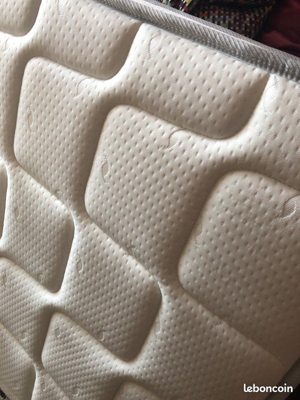 Matelas pour une personne à ressort mi-ferme (image 2)
