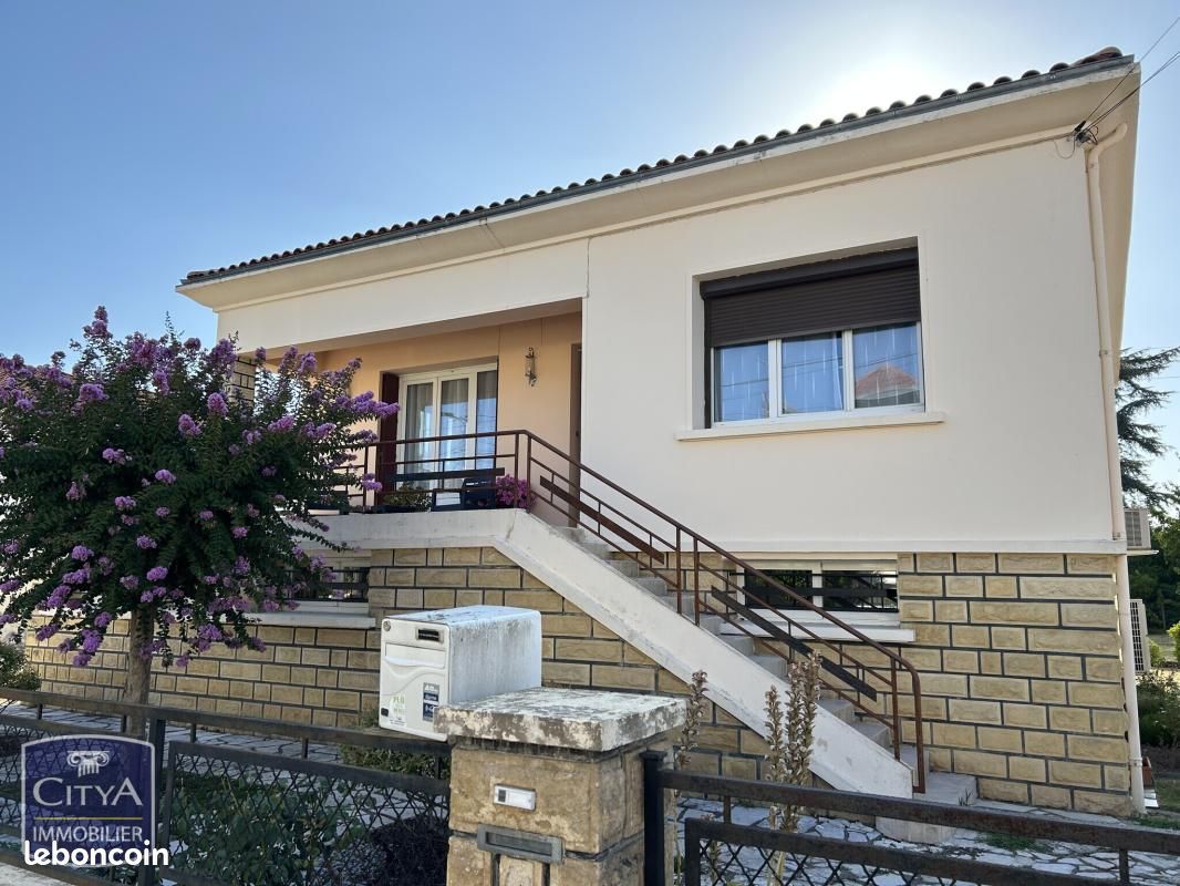Maison 5 pièces 112 m² · à Bergerac · 112 m² · 240 000 €