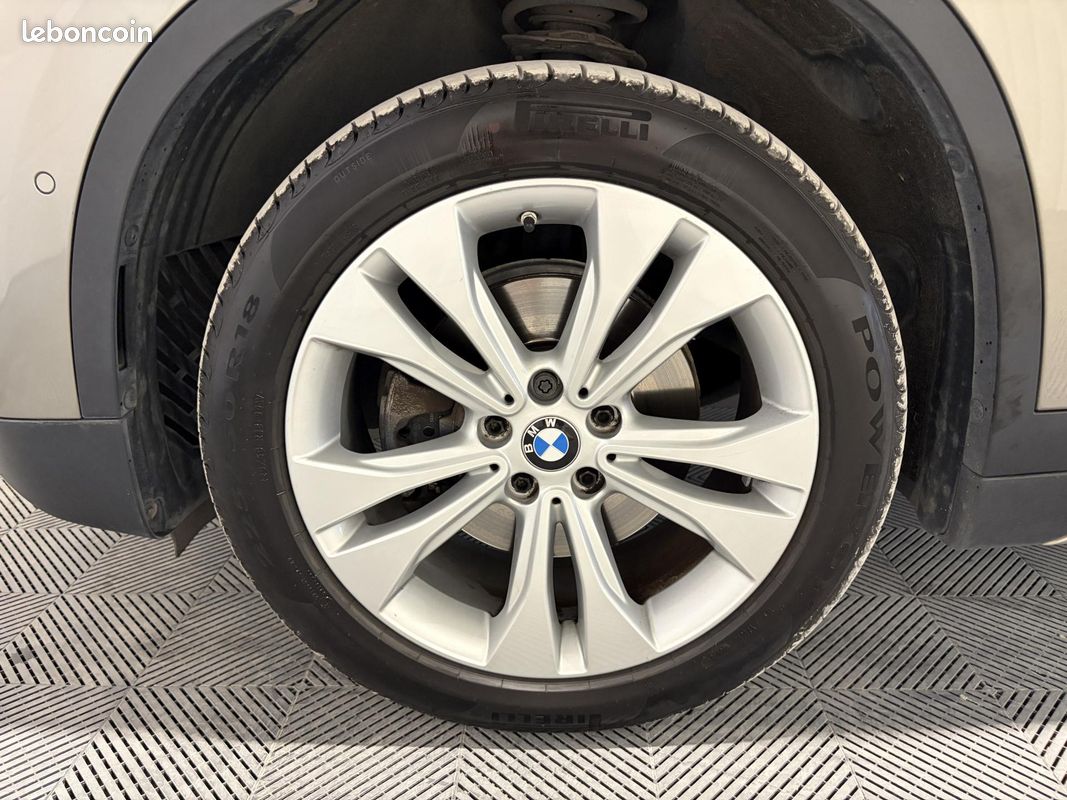 BMW X1 sDrive 18i 136 ch BVA8 F48 xLine (image 18)