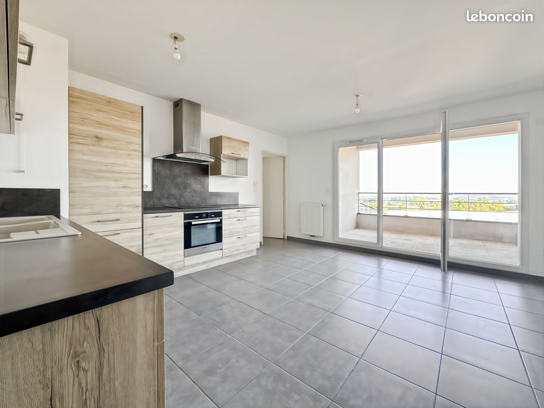 Appartement 2 pièces 40 m² · à Rillieux-la-Pape · 40 m² · 160 000 €
