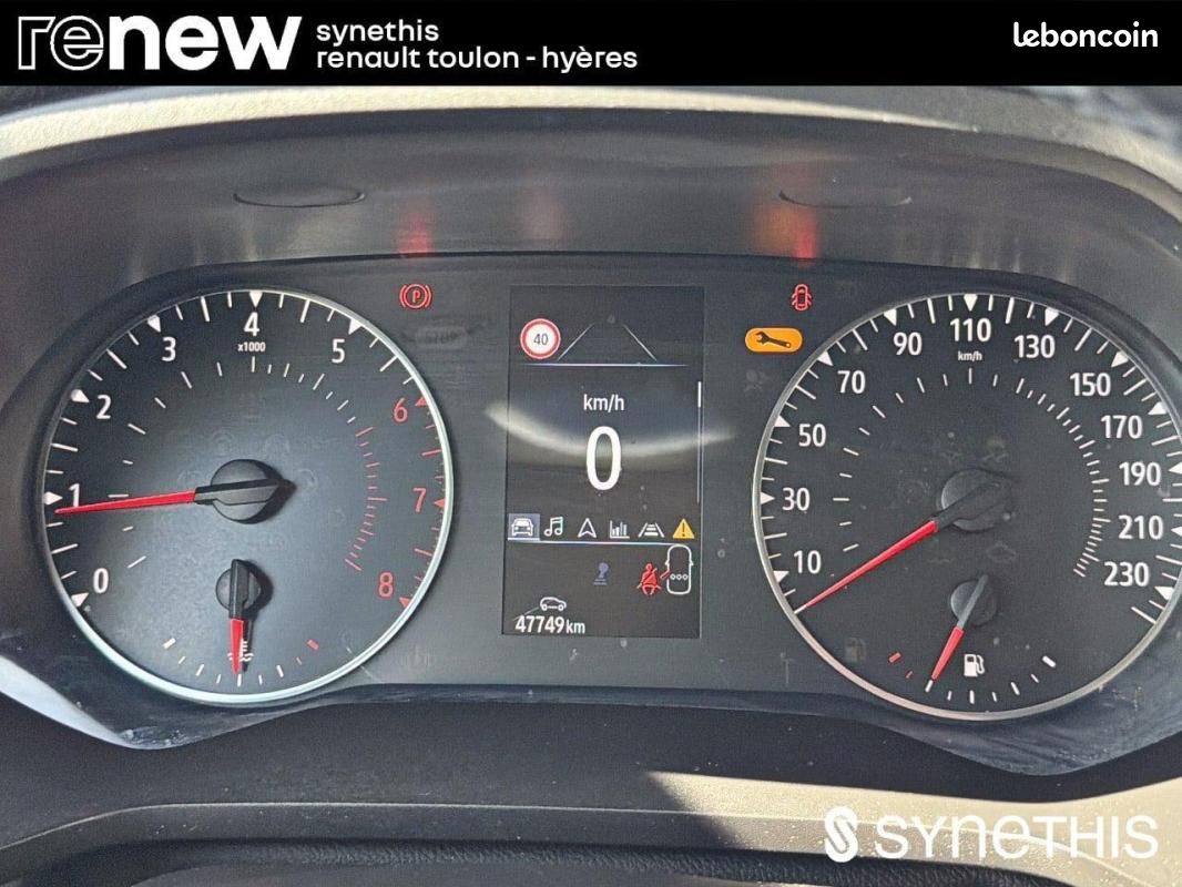 Renault Captur TCe 100 GPL - 21 Business (image 18)