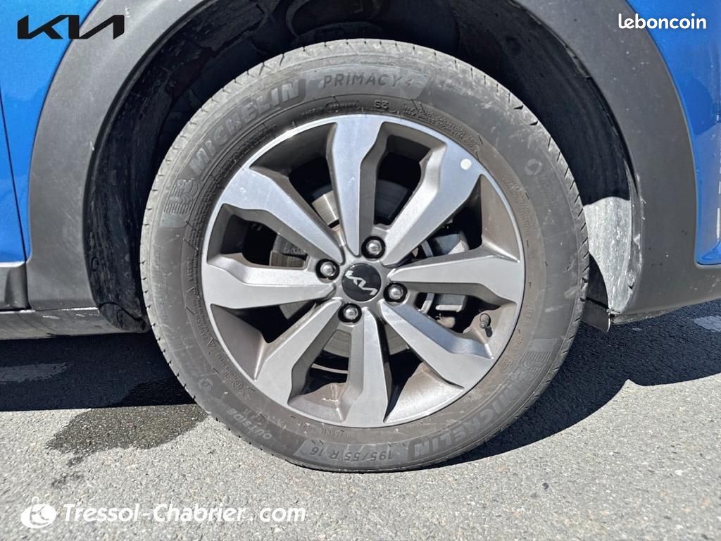 Kia Stonic 1.0 T-GDi 100 ch ISG BVM5 Active (image 15)