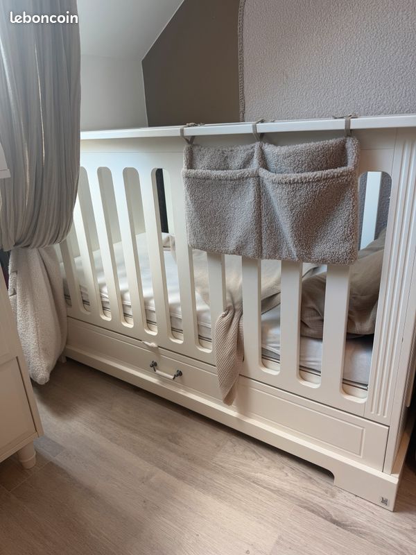 Lit bébé bois blanc (image 1)