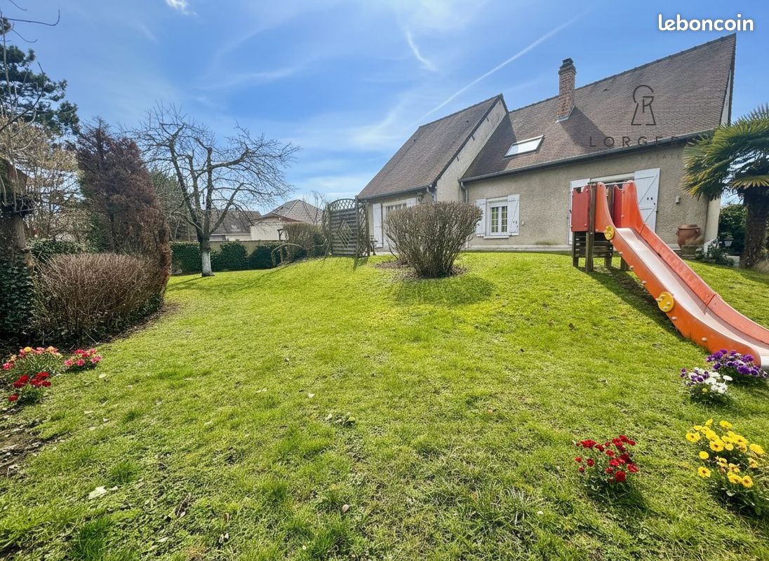 Maison 7 pièces 138 m² · à Sarcelles · 138 m² · 435 000 €