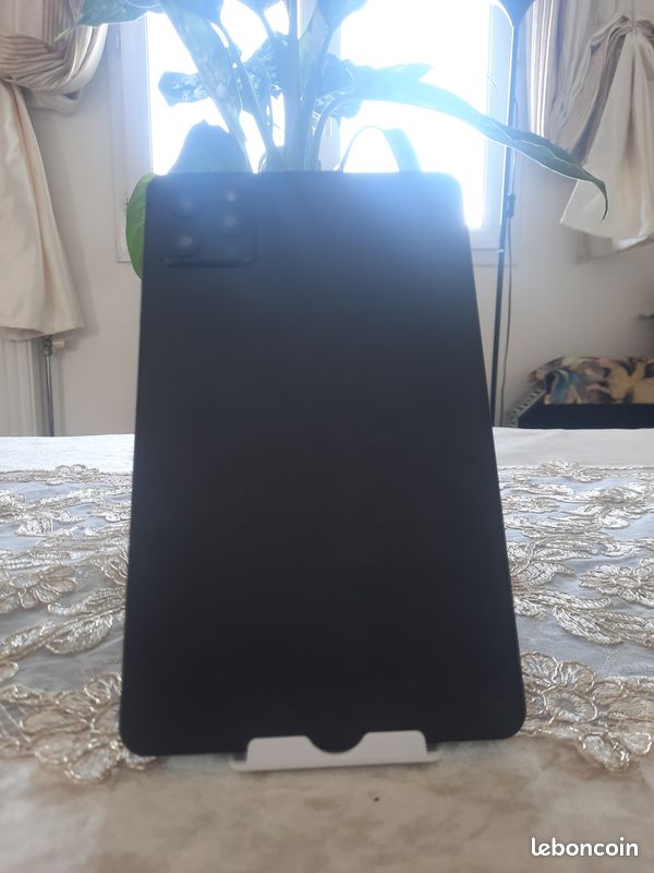 Ipad (image 2)
