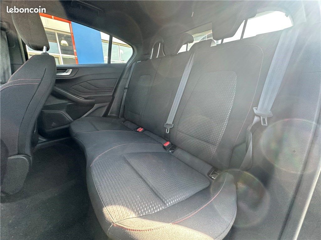 Ford Focus IV 2.0 ECOBLUE 150 S&S ST Line (image 14)