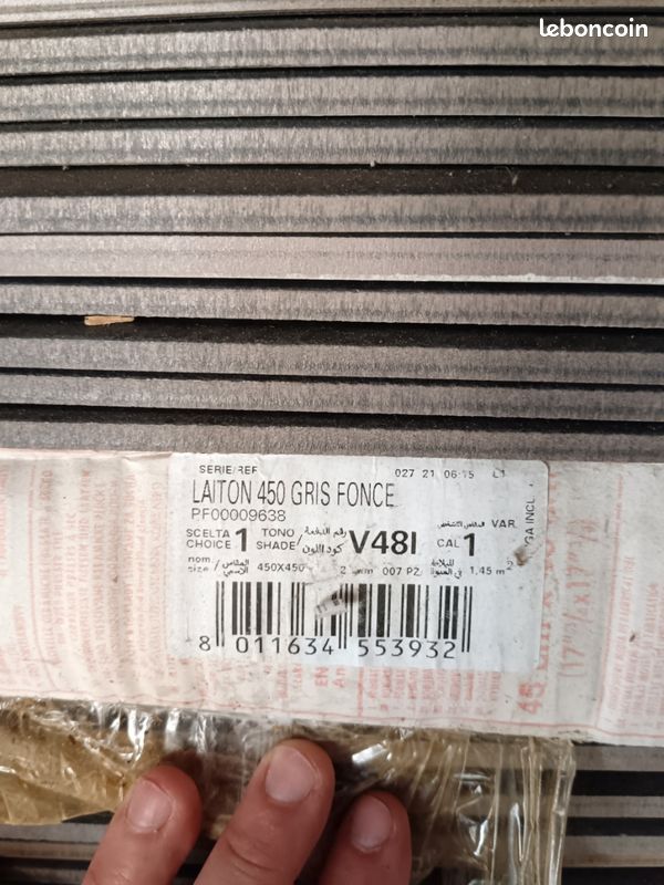 Carrelage laiton gris foncé (image 1)