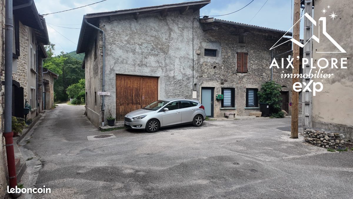 Maison 5 pièces 146 m² · à Bettant · 146 m² · 235 000 €