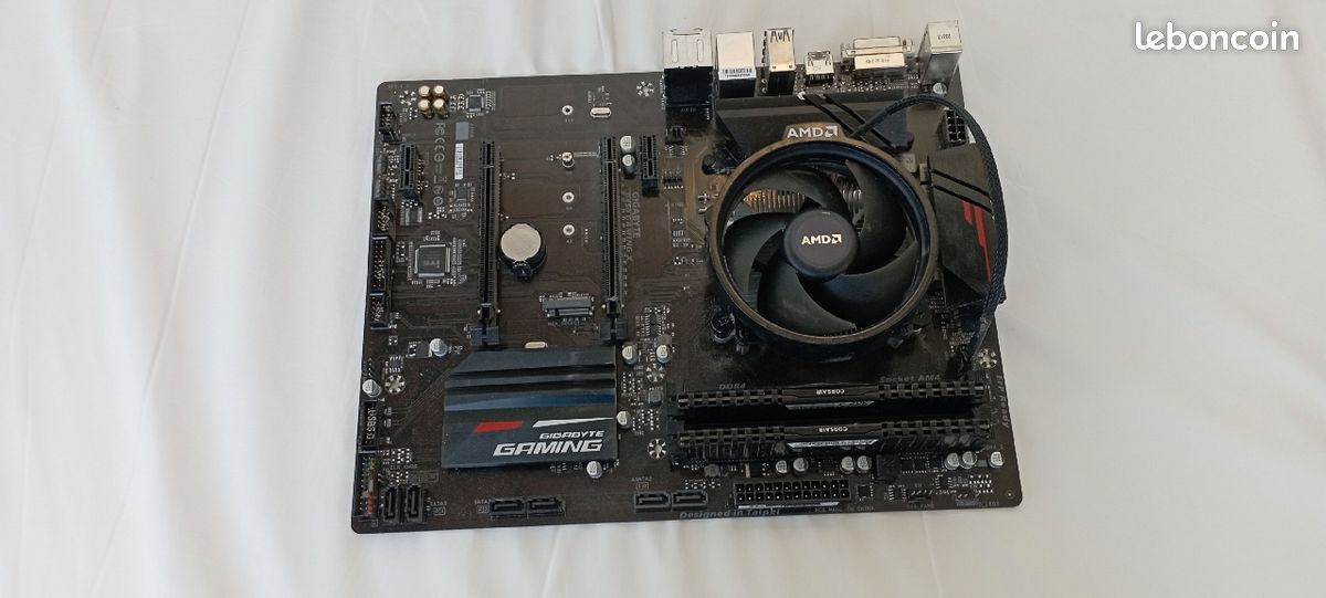 Pièces Détachées de PC GAMER ( RX 570, 600W, BeQuiet, HDD ) (image 2)