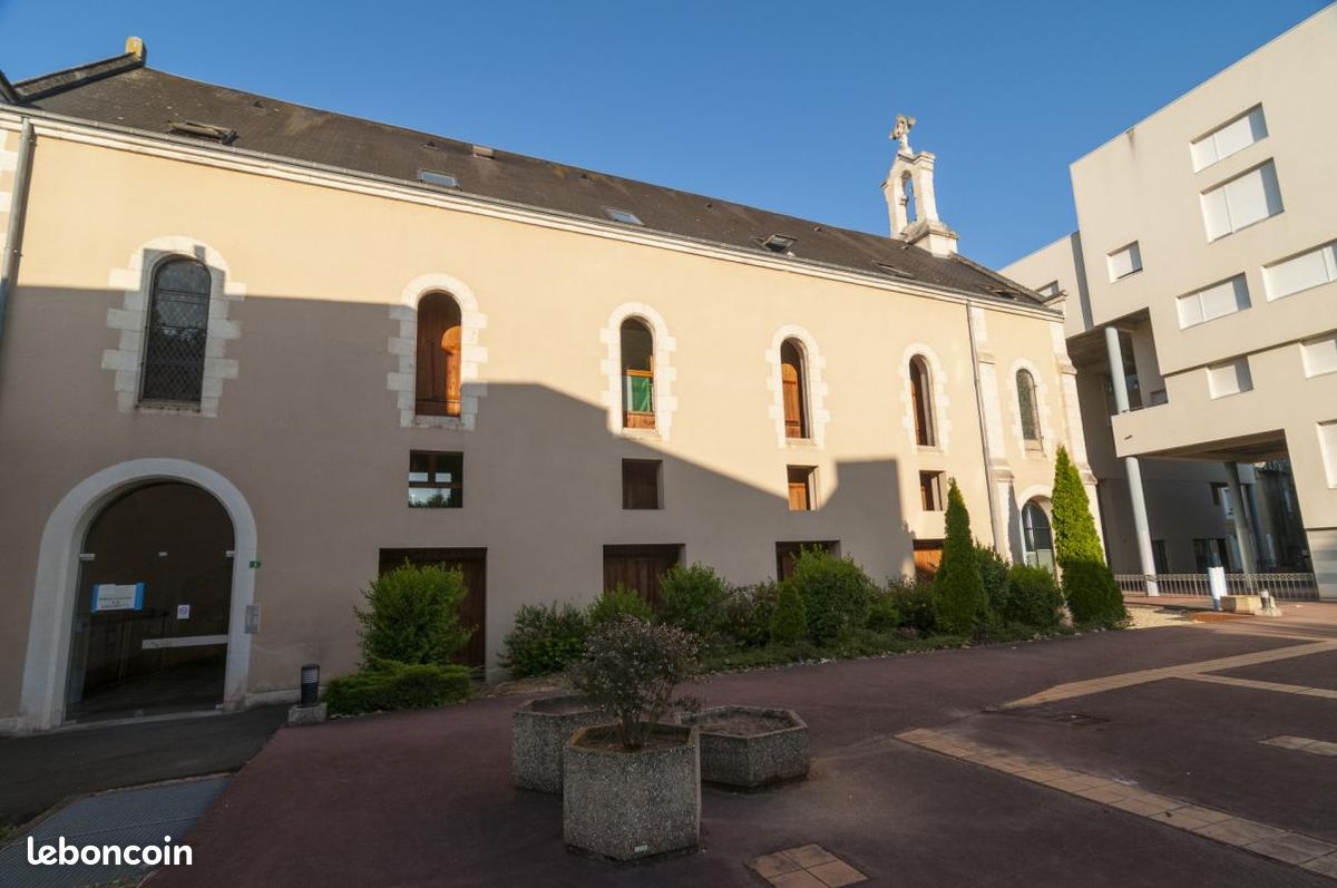 Appartement 1 pièce 23 m² · à Châteauroux · 23 m² · 376 €