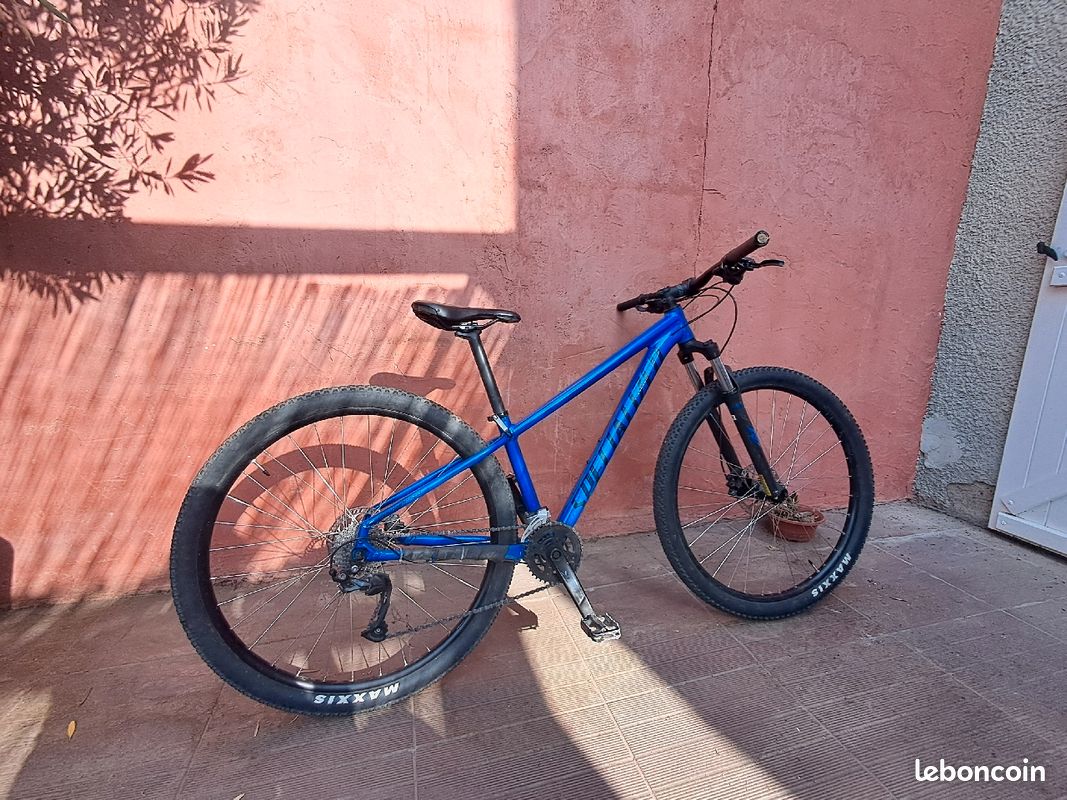 Vtt spezilized bleu (image 3)