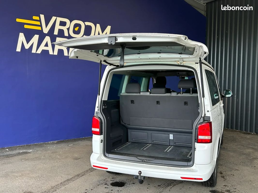 VOLKSWAGEN Multivan 2.0 D 140ch Confortline - 2014 - 165 000 km - Toit relevable - GARANTIE 6 MOIS (image 16)