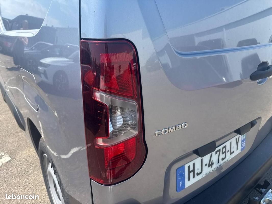 Opel combo cargo M 1000 KG BLUEHDI 130 S&S EAT8 (image 17)