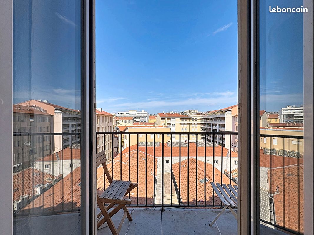 Appartement 2 pièces 42 m² · à Nice · 42 m² · 240 000 €
