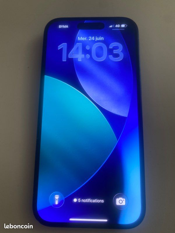 IPhone 15 (image 1)