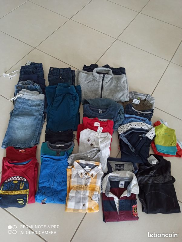 Lot vêtements 5 ans garçon (image 1)